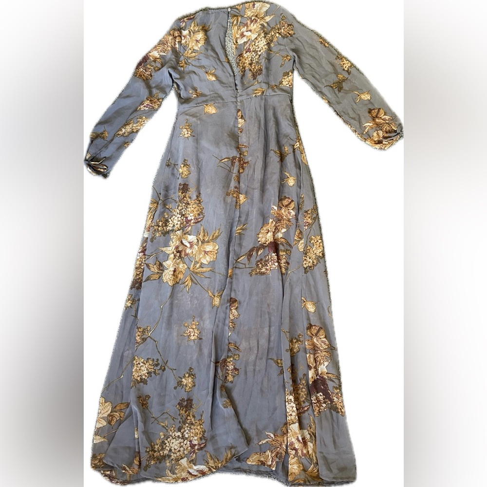 Lulu’s Fine and Dandelion Grey Floral Print Romper - Picture 12 of 15